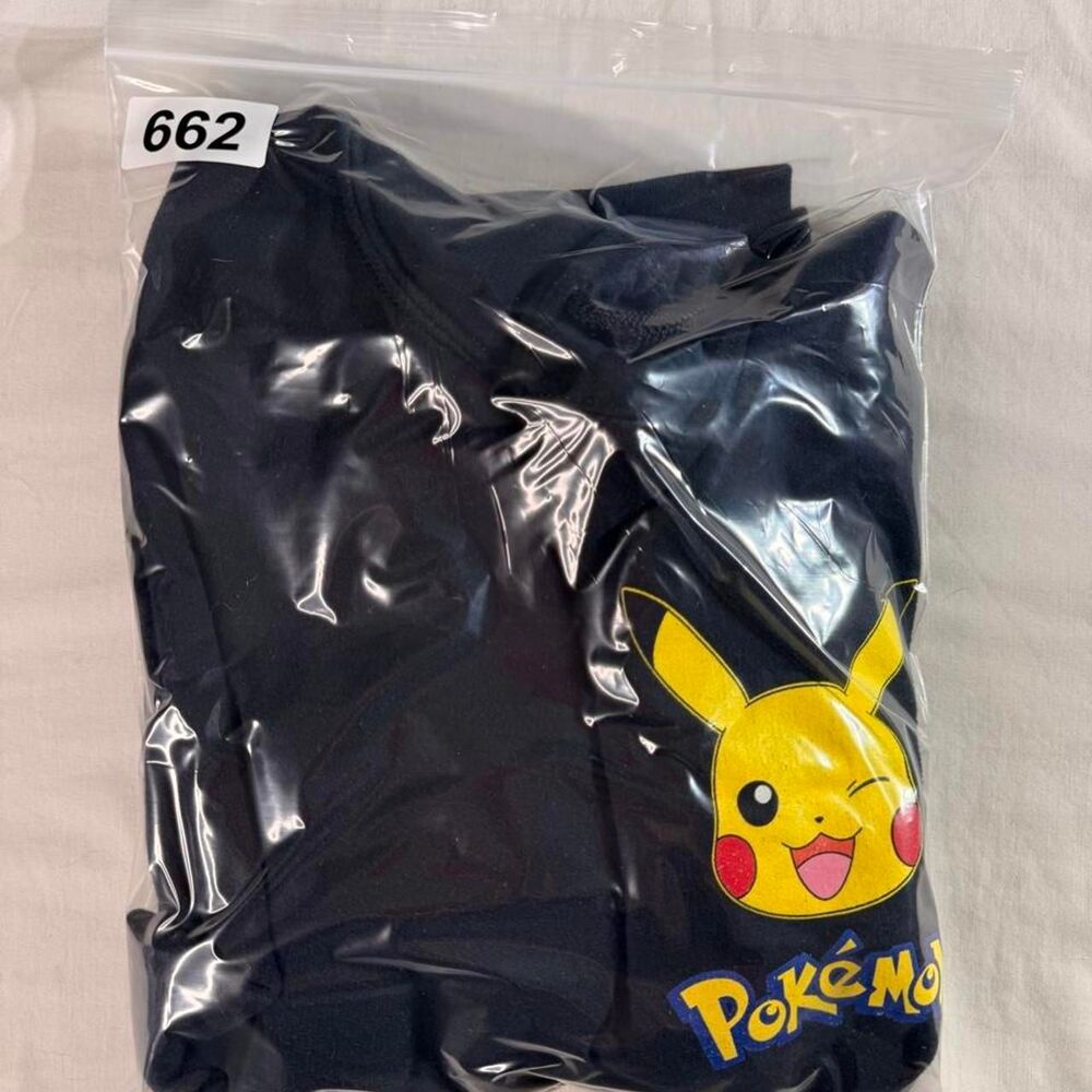 Pokemon multi Sweatshirt - Picture 8 of 8